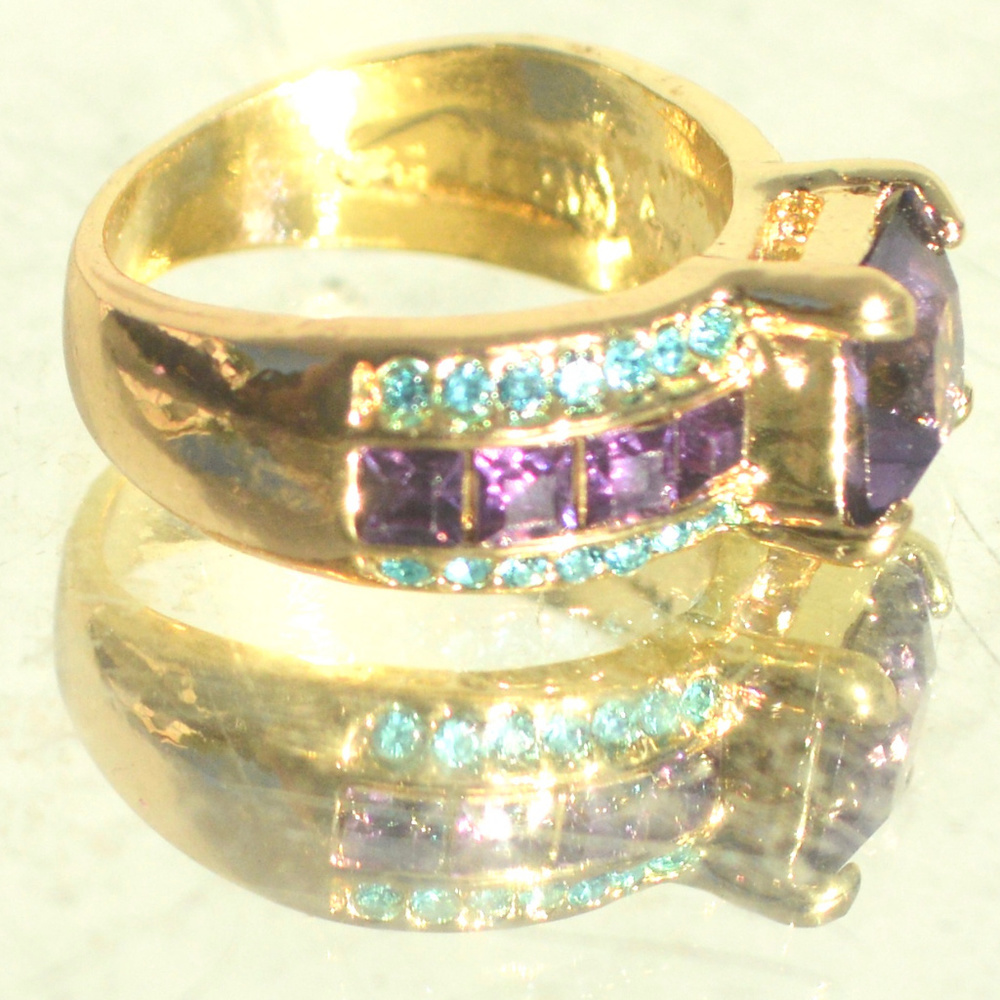 Purple Amethyst 18kt Yellow Gold Size 8 Ring Blue - Picture 2 of 8